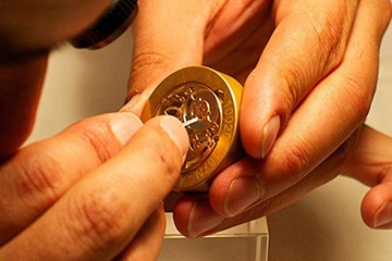 南昌劳力士玫瑰金表带维修